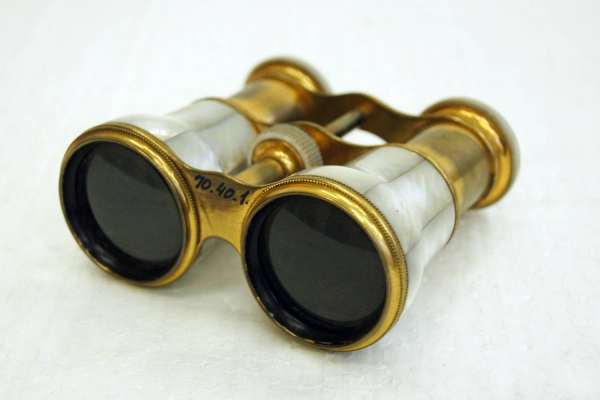 theatre binoculars